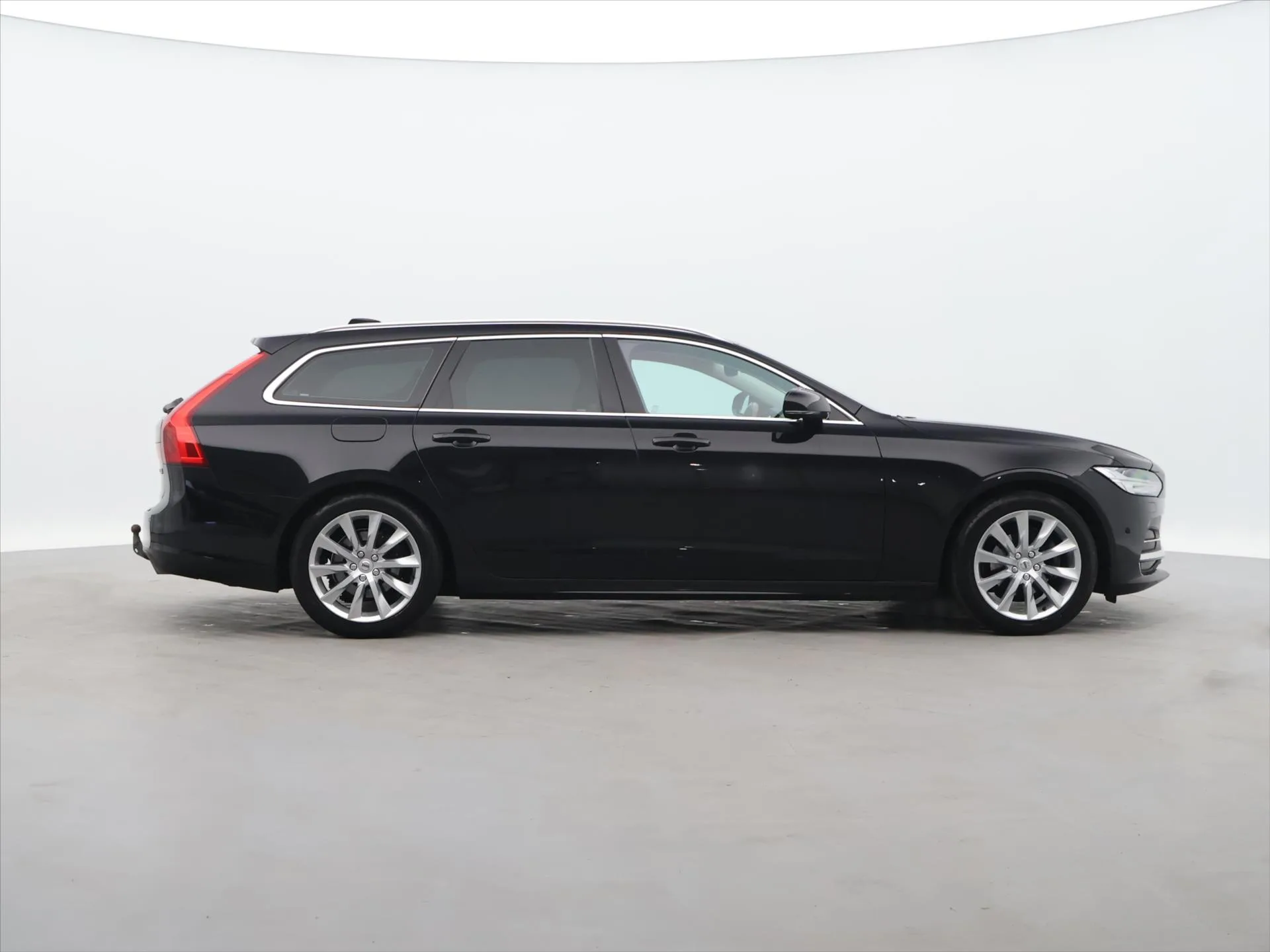 Volvo V90 - Náhled 8