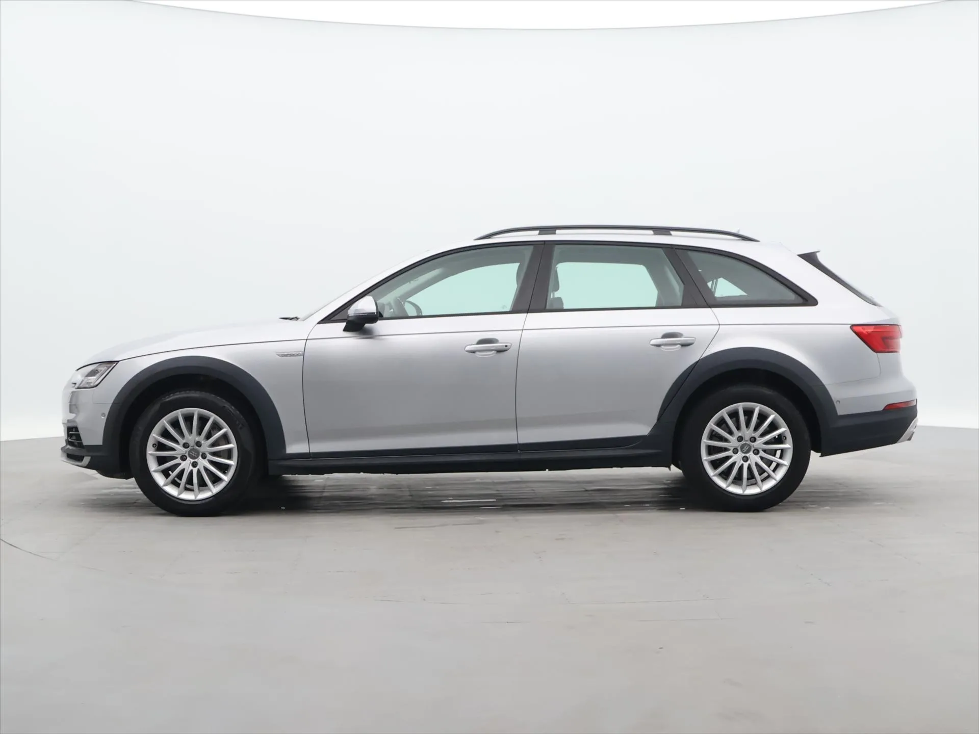 Audi A4 Allroad - Náhled 4