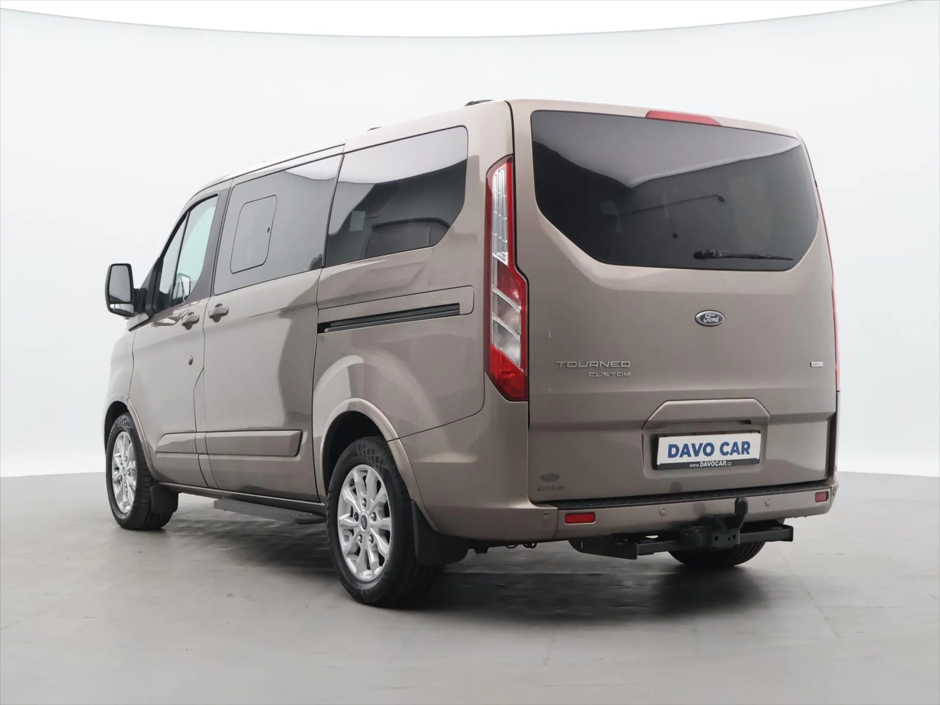 Ford Tourneo Custom - Náhled 5
