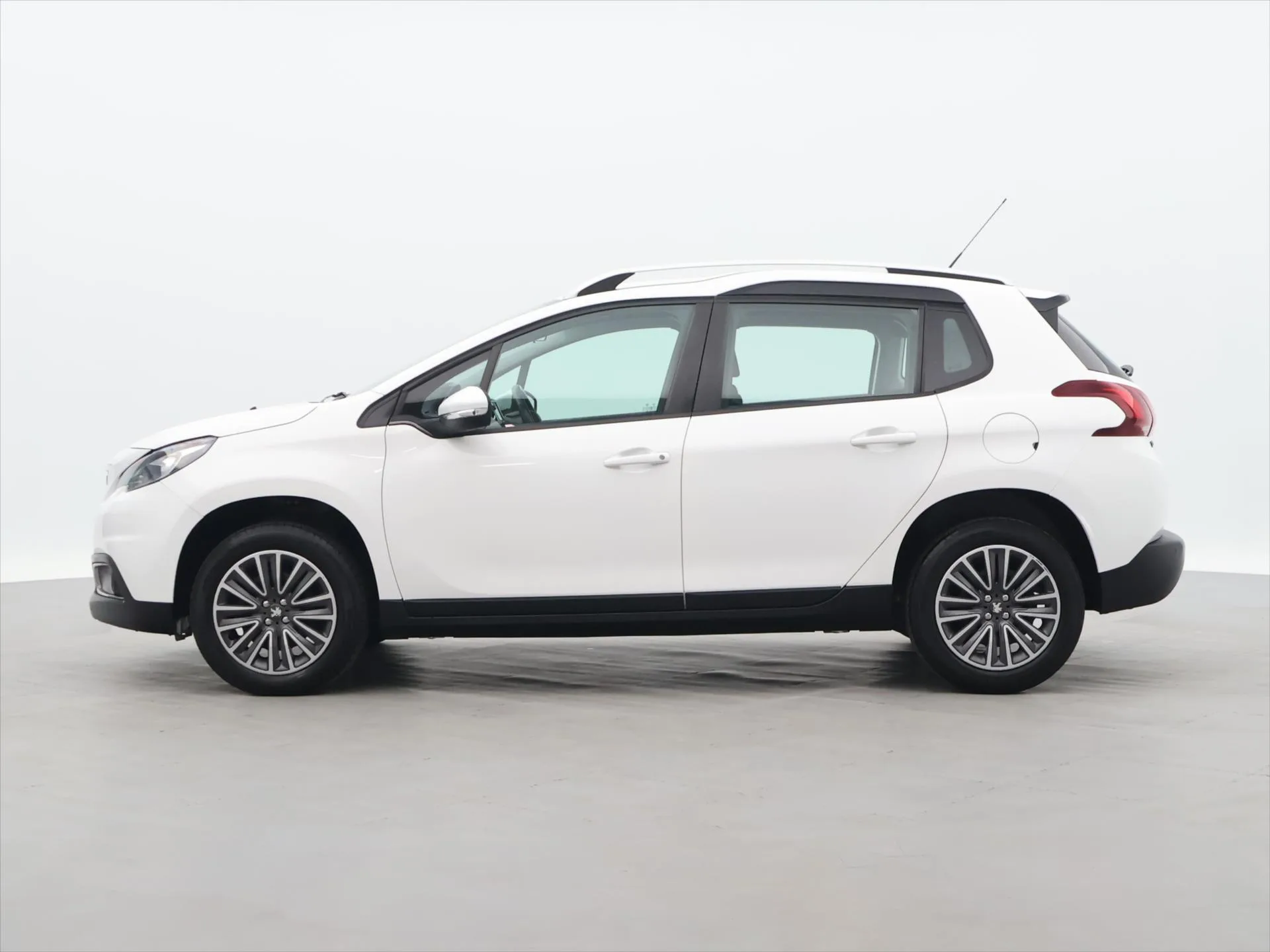 Peugeot 2008 - Náhled 4