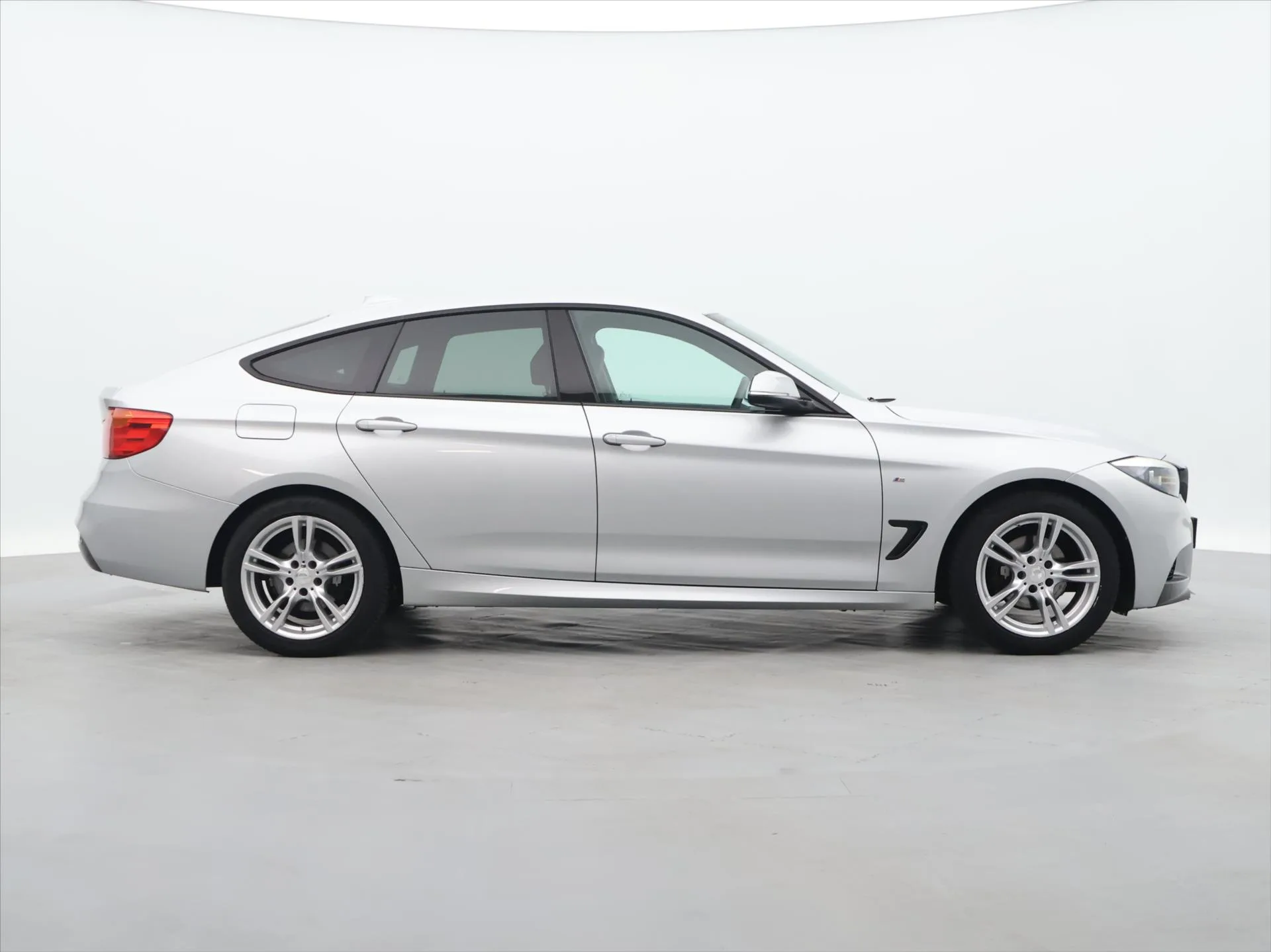 BMW Řada 3 - Náhled 8