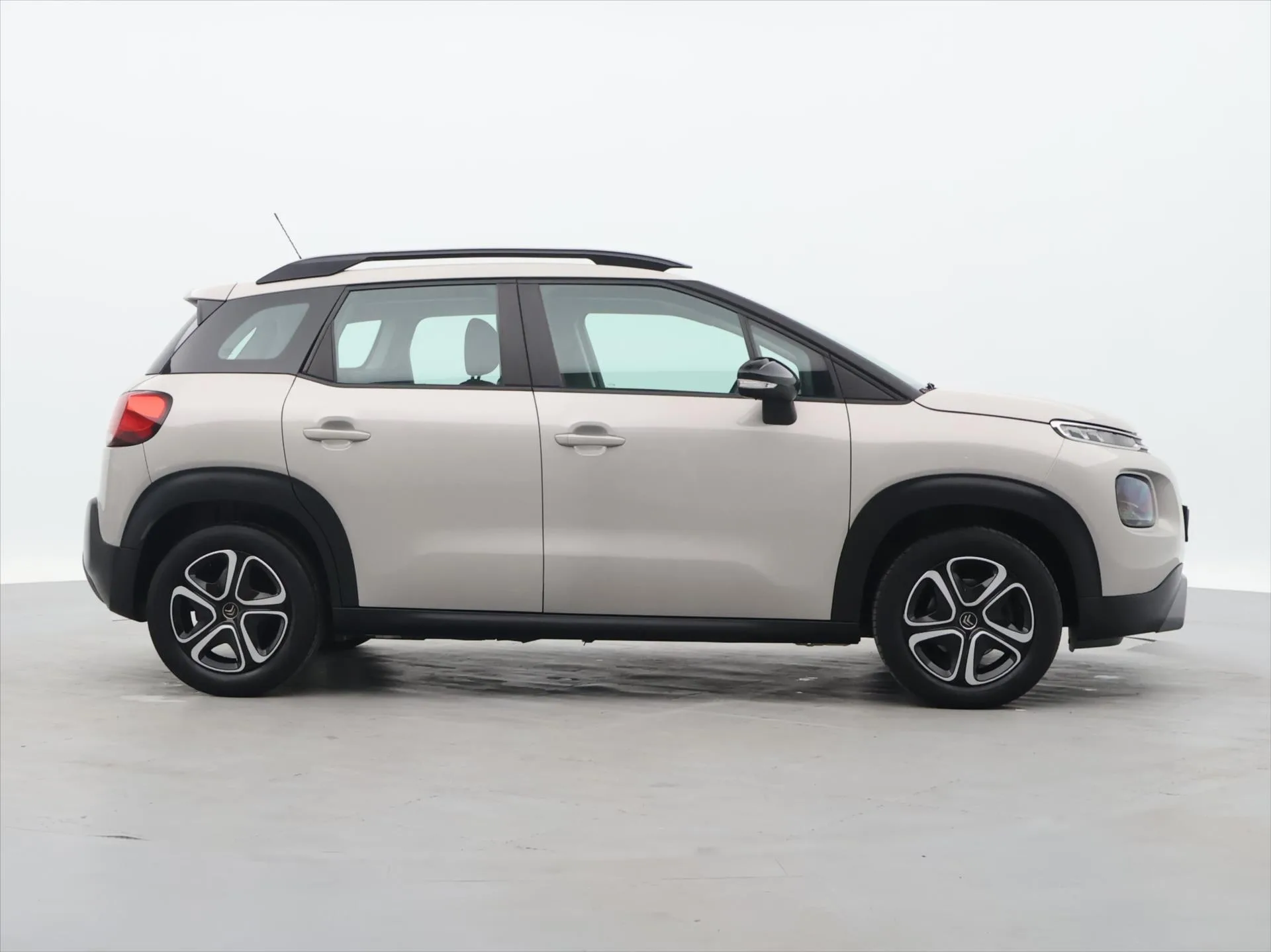 Citroën C3 Aircross - Náhled 8