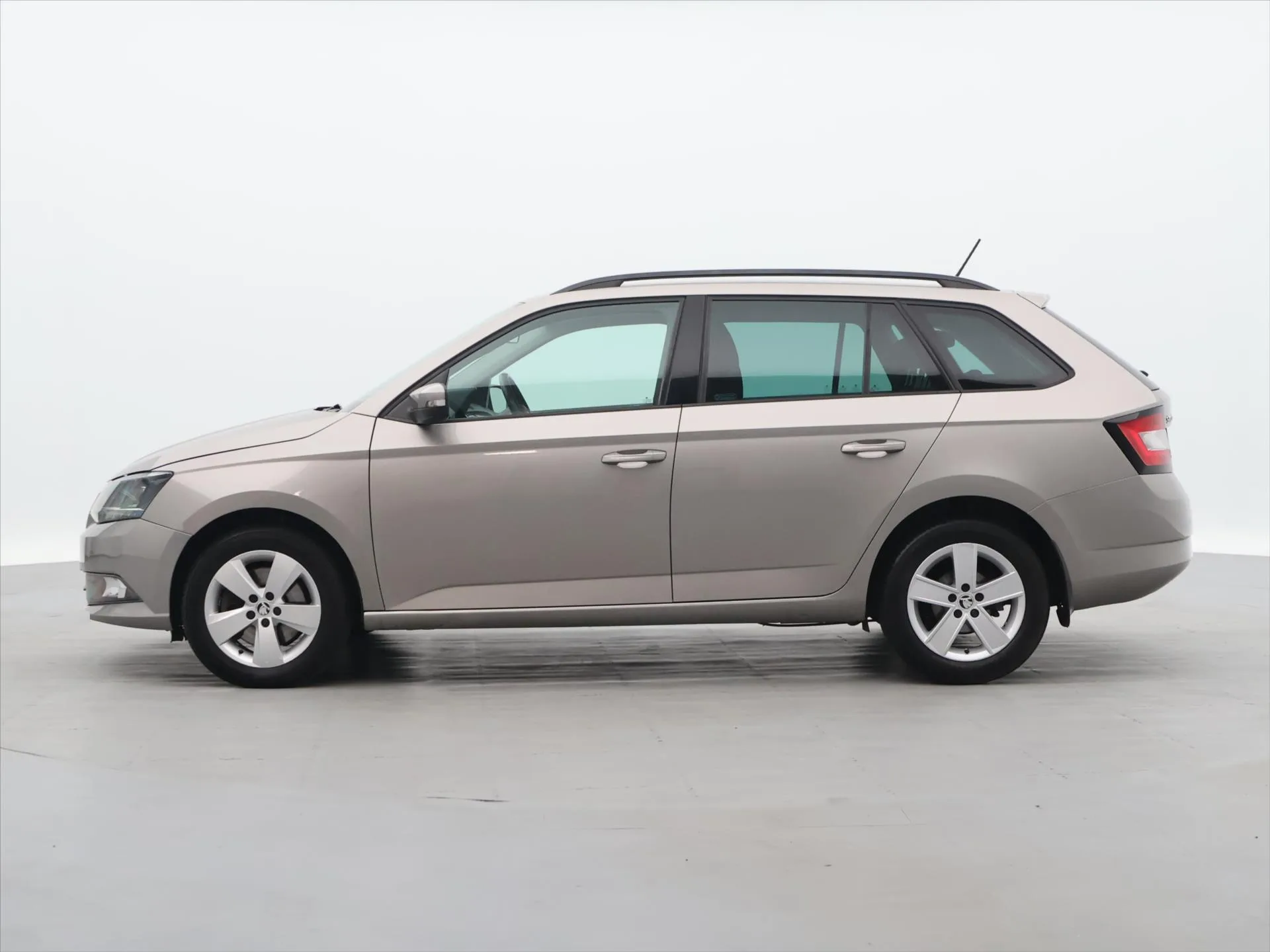 Škoda Fabia - Náhled 4
