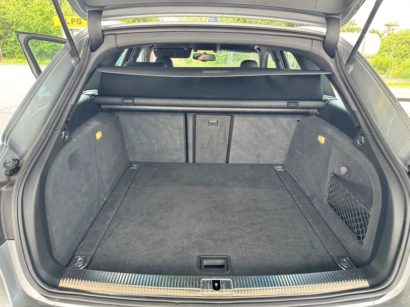 Audi S4 - Náhled 17