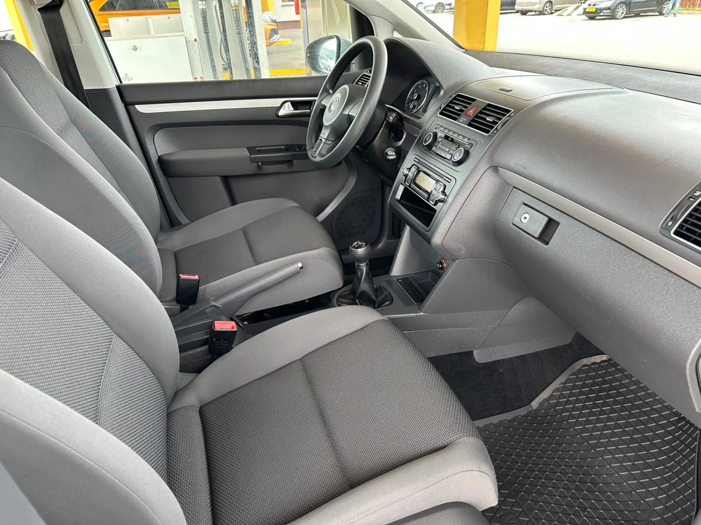 Volkswagen Touran - Náhled 8