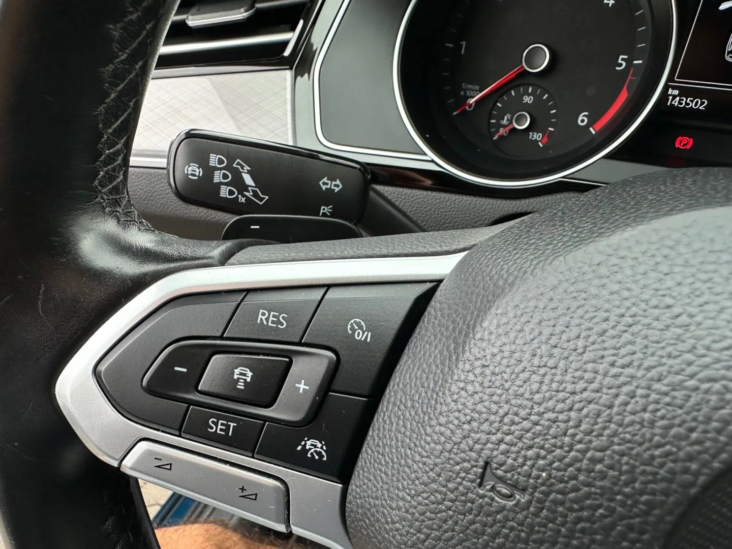 Volkswagen Passat - Náhled 10