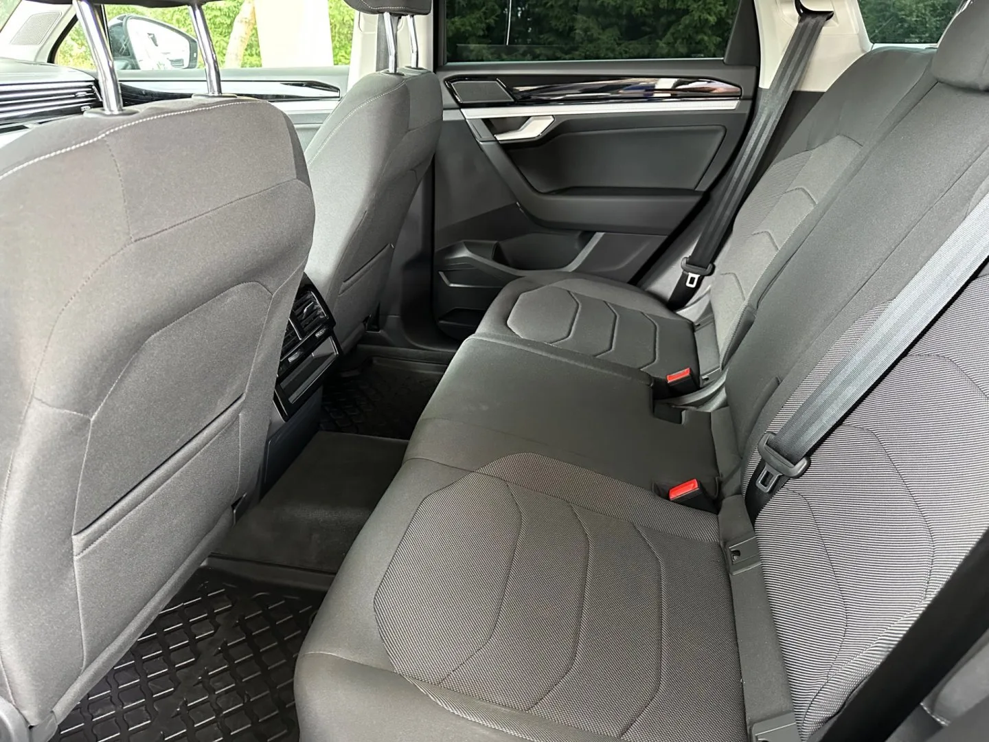 Volkswagen Touareg - Náhled 16