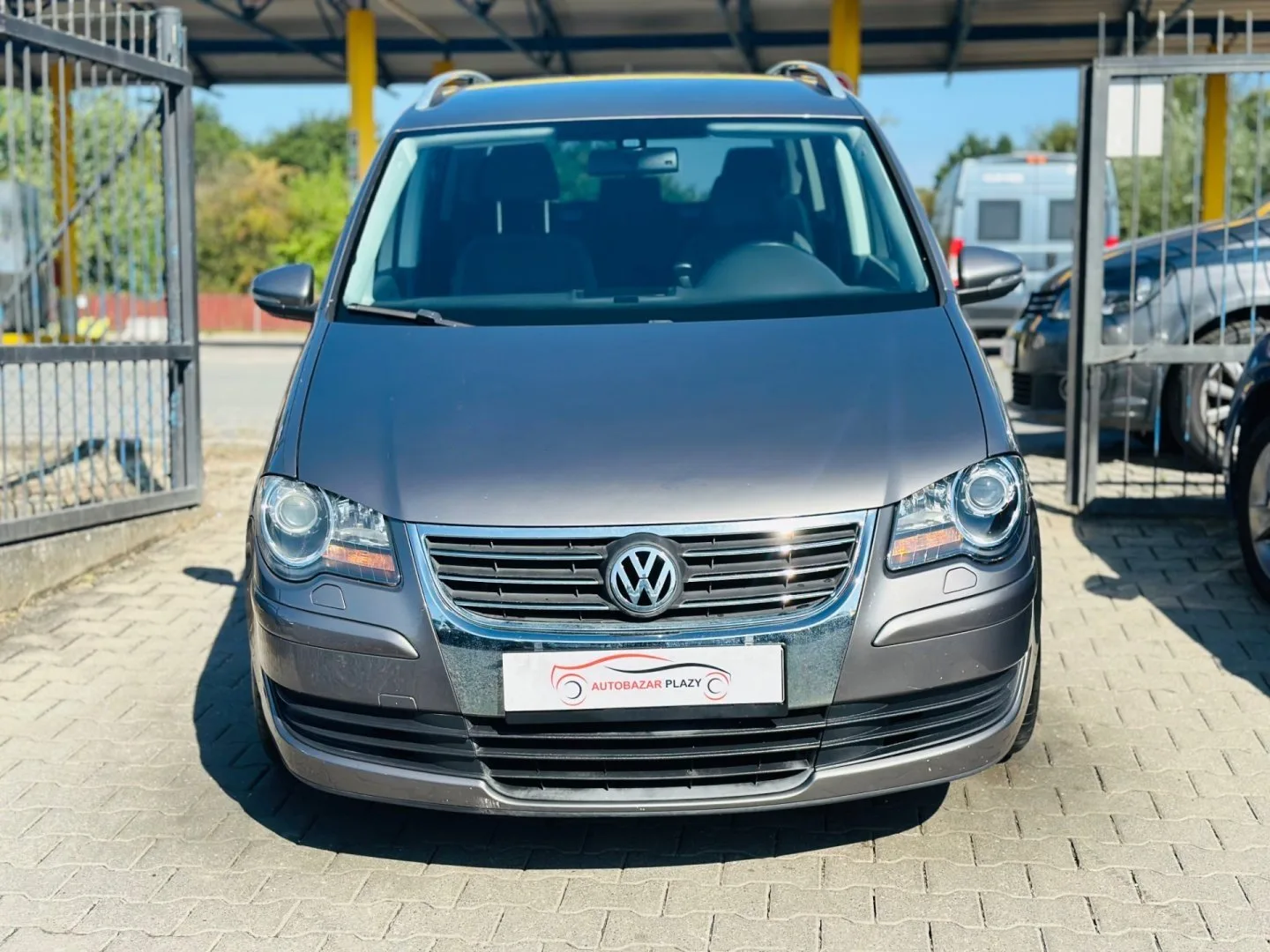 Volkswagen Touran - Náhled 2