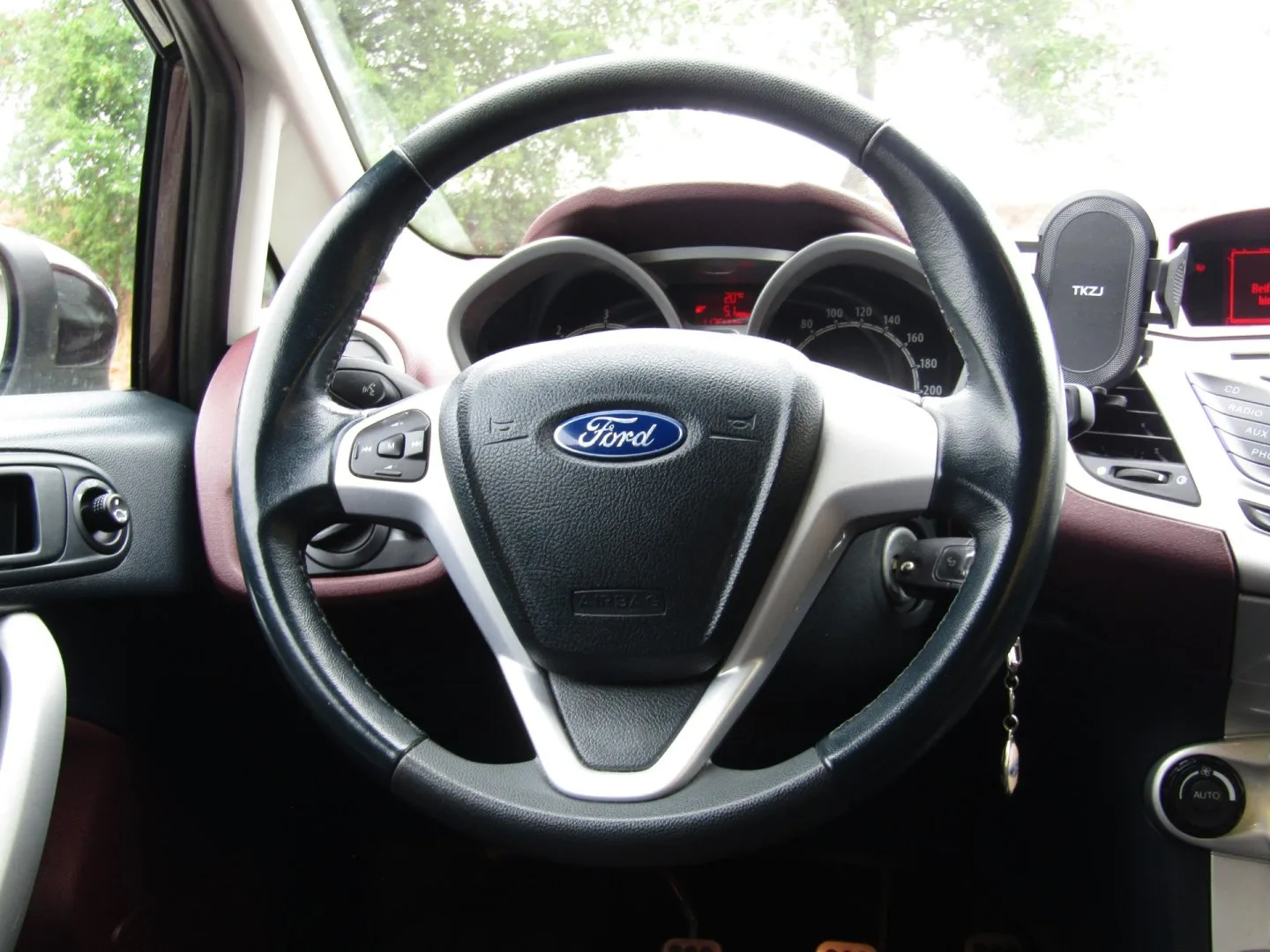 Ford Fiesta - Náhled 16