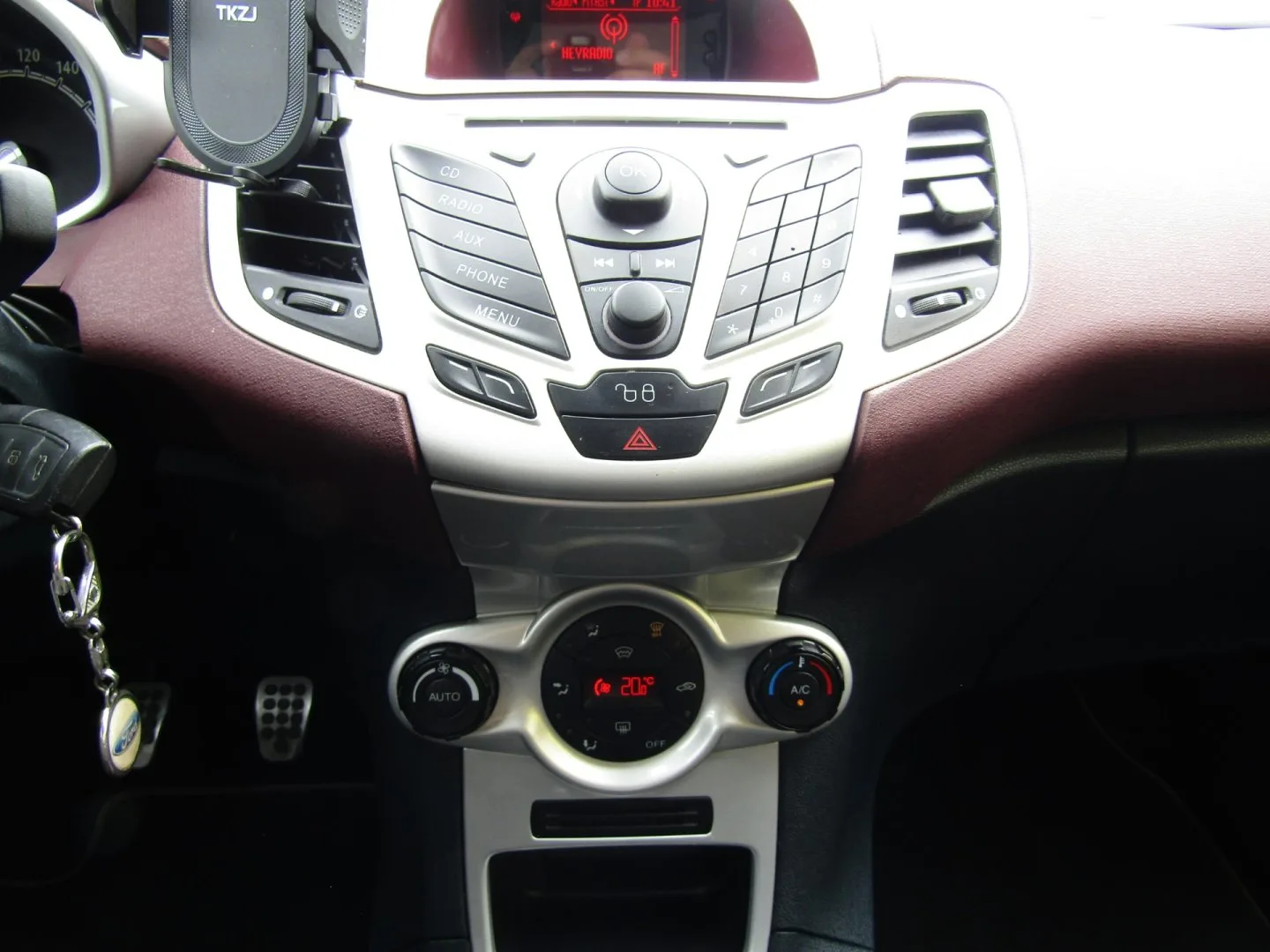 Ford Fiesta - Náhled 31