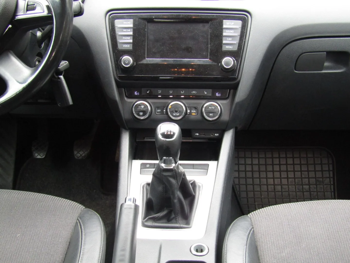 Škoda Octavia - Náhled 17