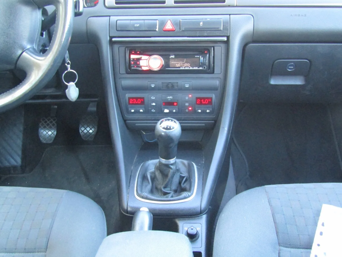 Audi A6 - Náhled 17