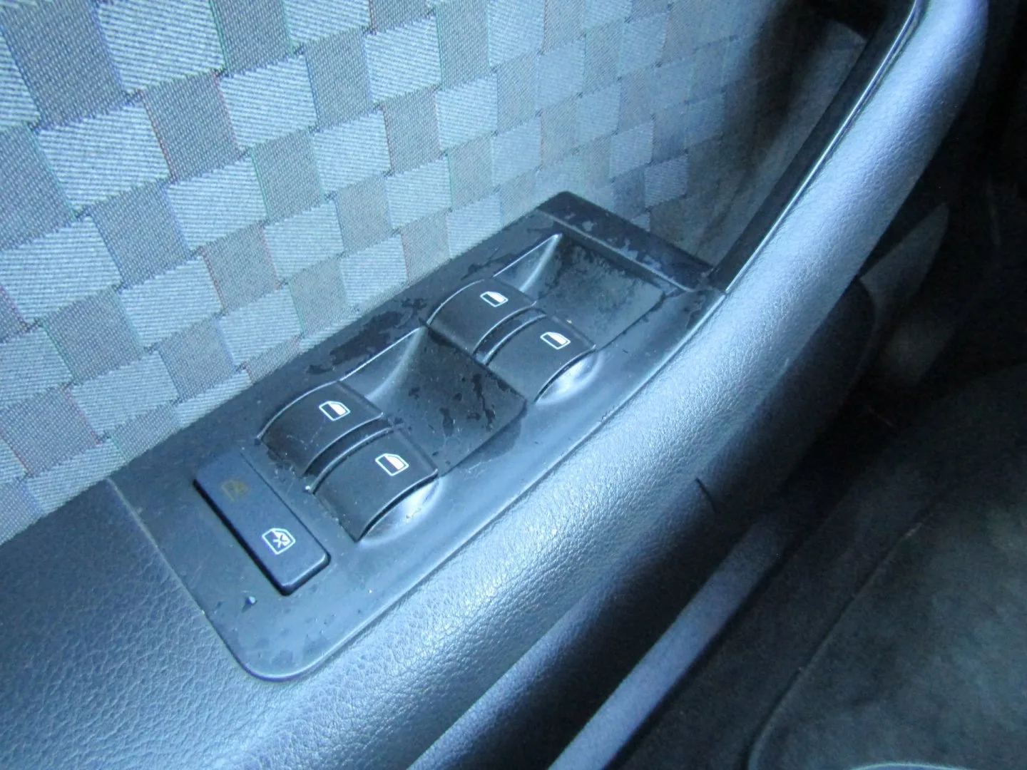 Audi A6 - Náhled 28