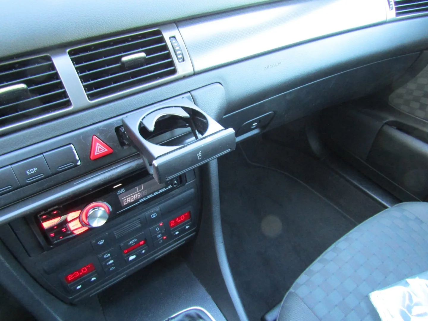 Audi A6 - Náhled 32