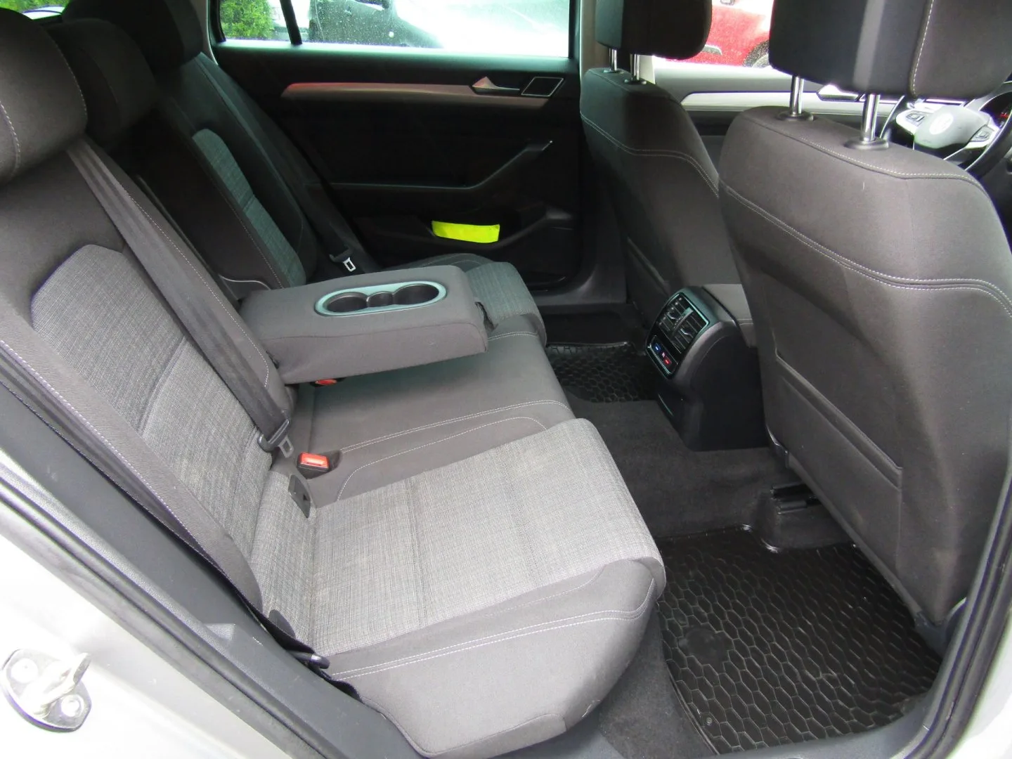 Volkswagen Passat - Náhled 26