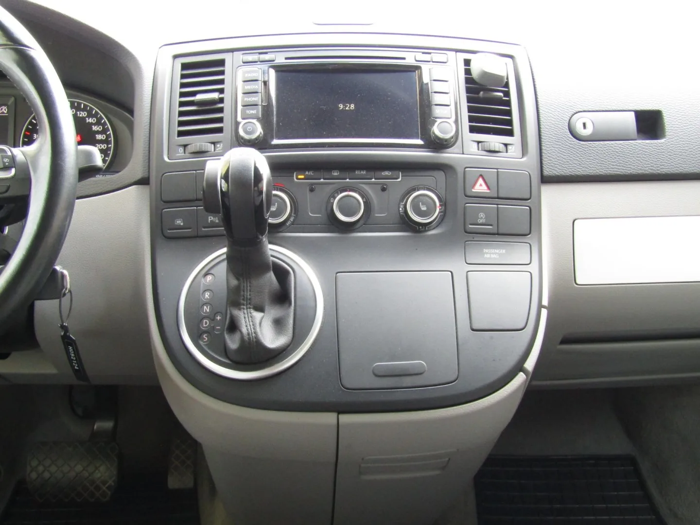 Volkswagen Multivan - Náhled 15