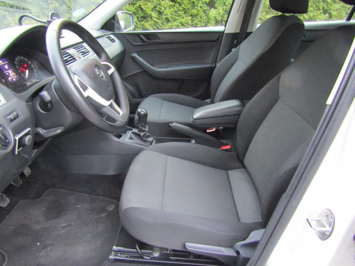 Škoda Rapid - Náhled 19