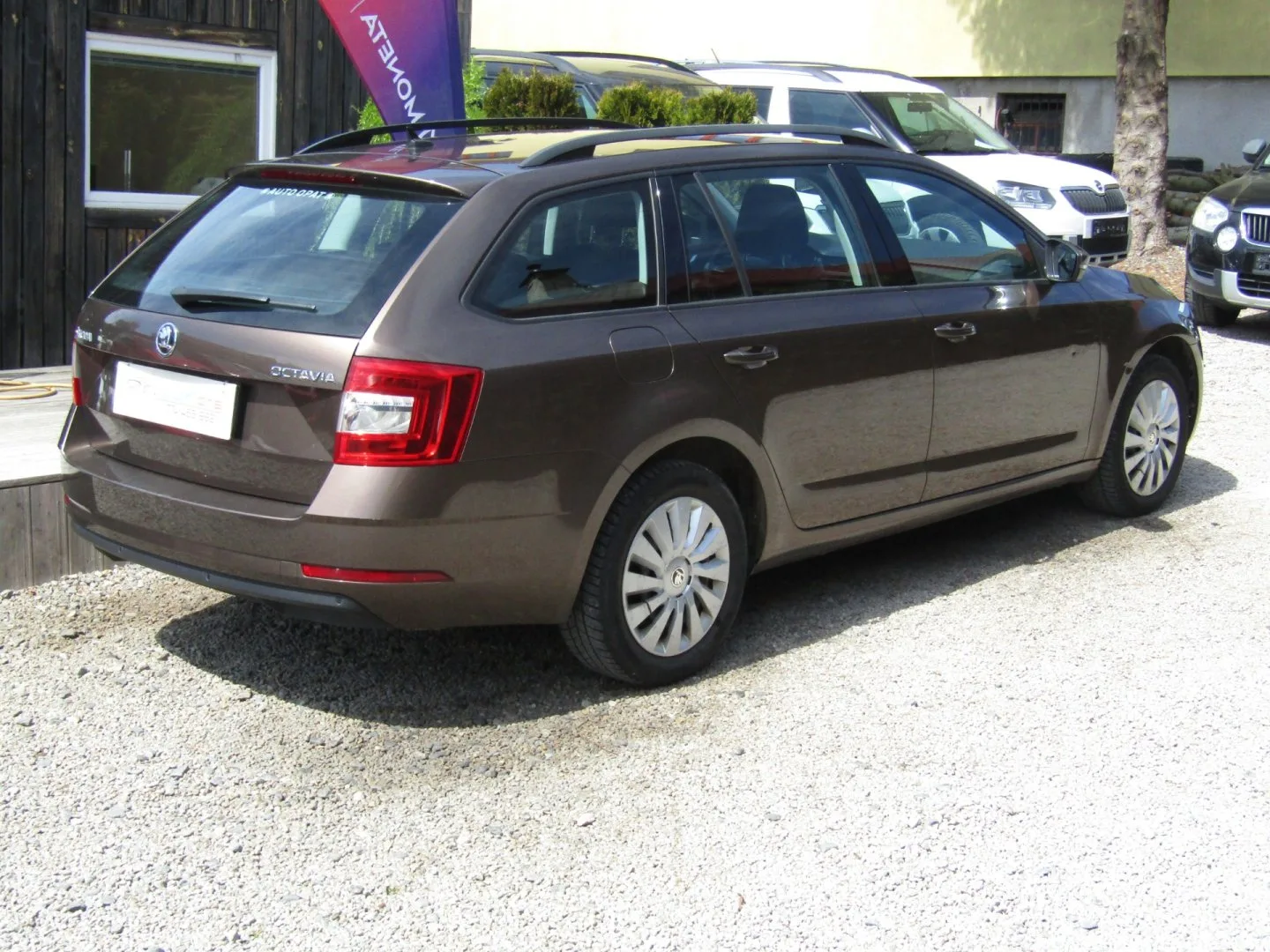 Škoda Octavia - Náhled 11