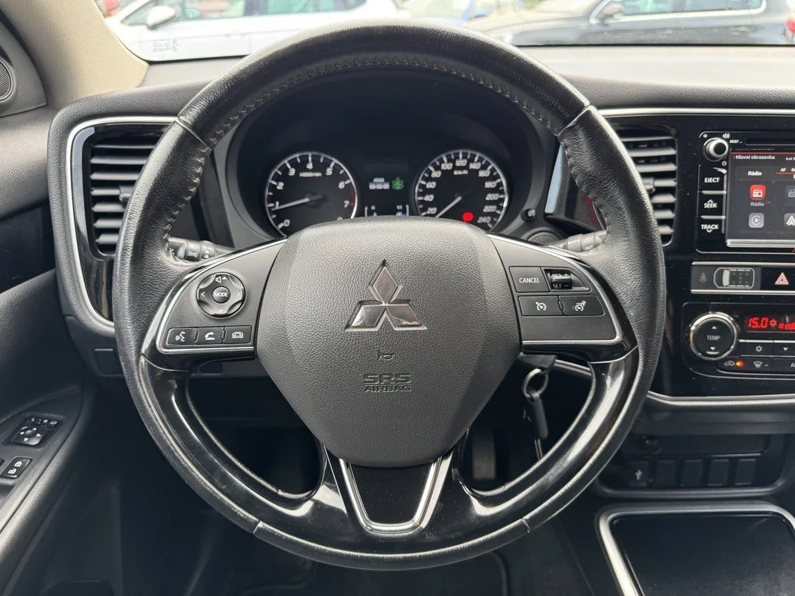 Mitsubishi Outlander - Náhled 7