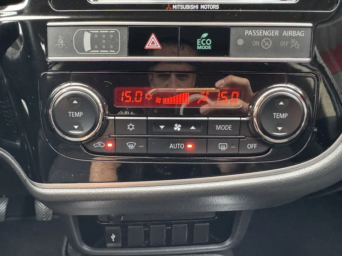 Mitsubishi Outlander - Náhled 12