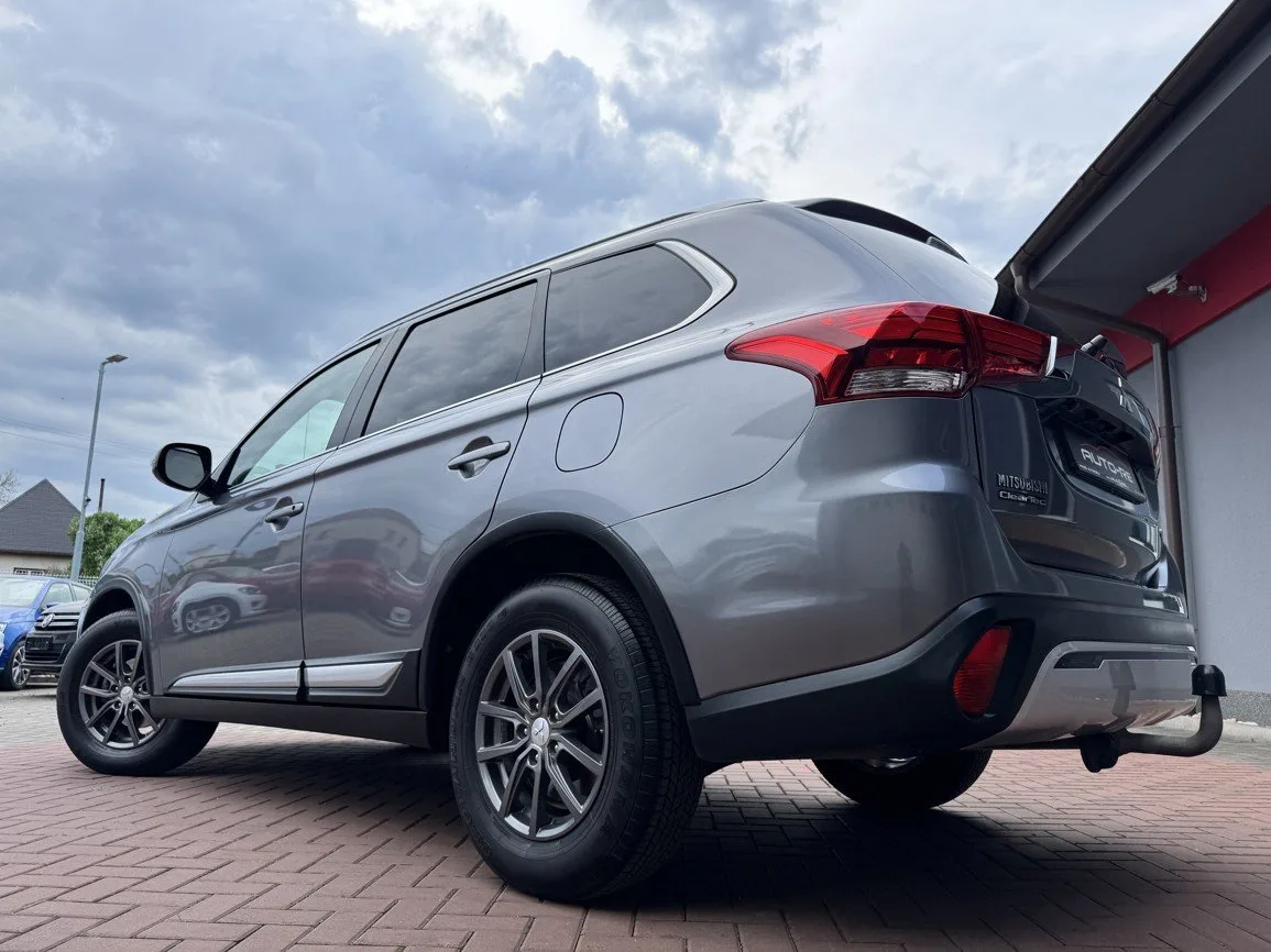 Mitsubishi Outlander - Náhled 49