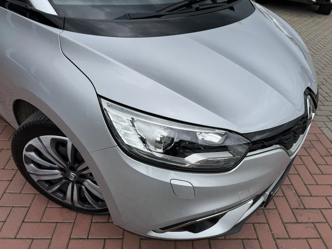Renault Grand Scénic - Náhled 35