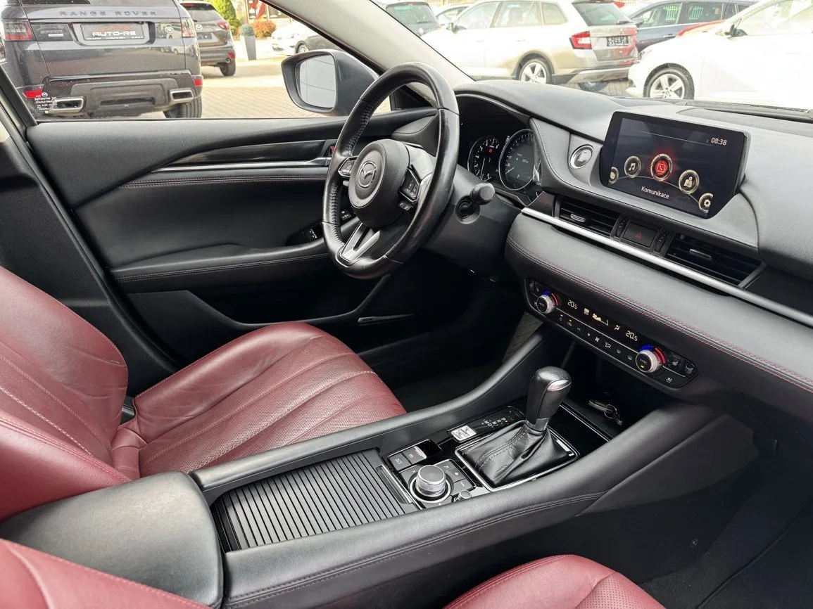Mazda 6 - Náhled 17