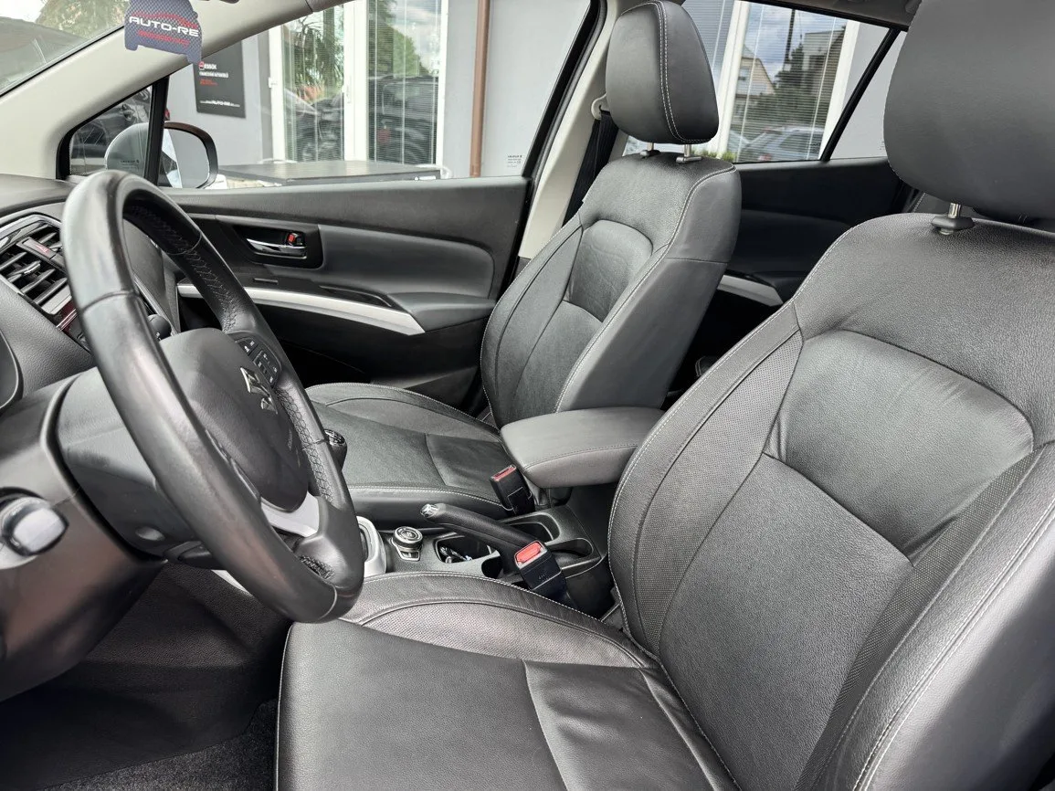 Suzuki SX4 S-Cross - Náhled 27