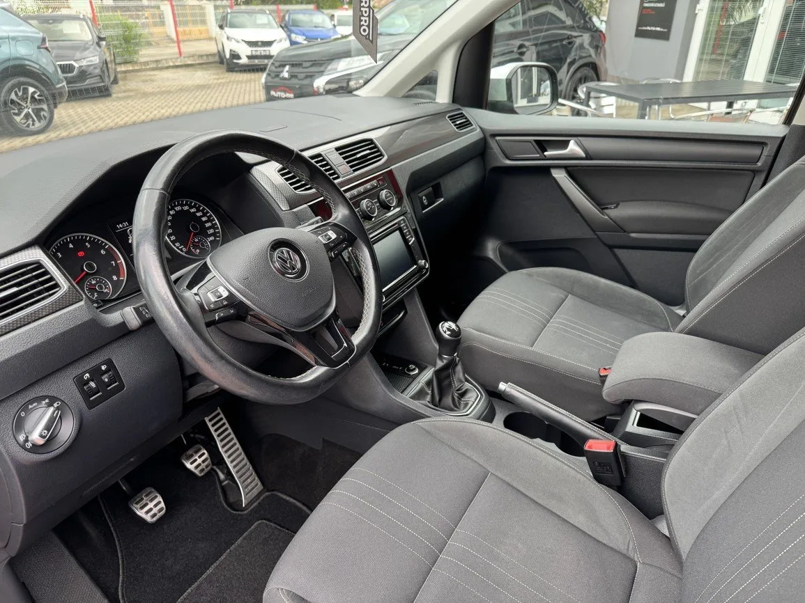 Volkswagen Caddy - Náhled 25