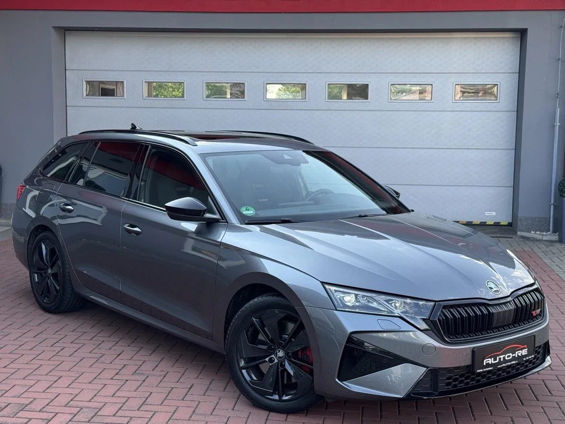 Škoda Octavia RS 2.0TSi DSG LED Webasto Pano, 2025