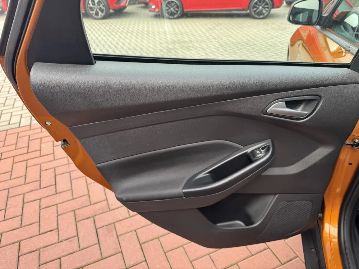 Ford Focus - Náhled 21