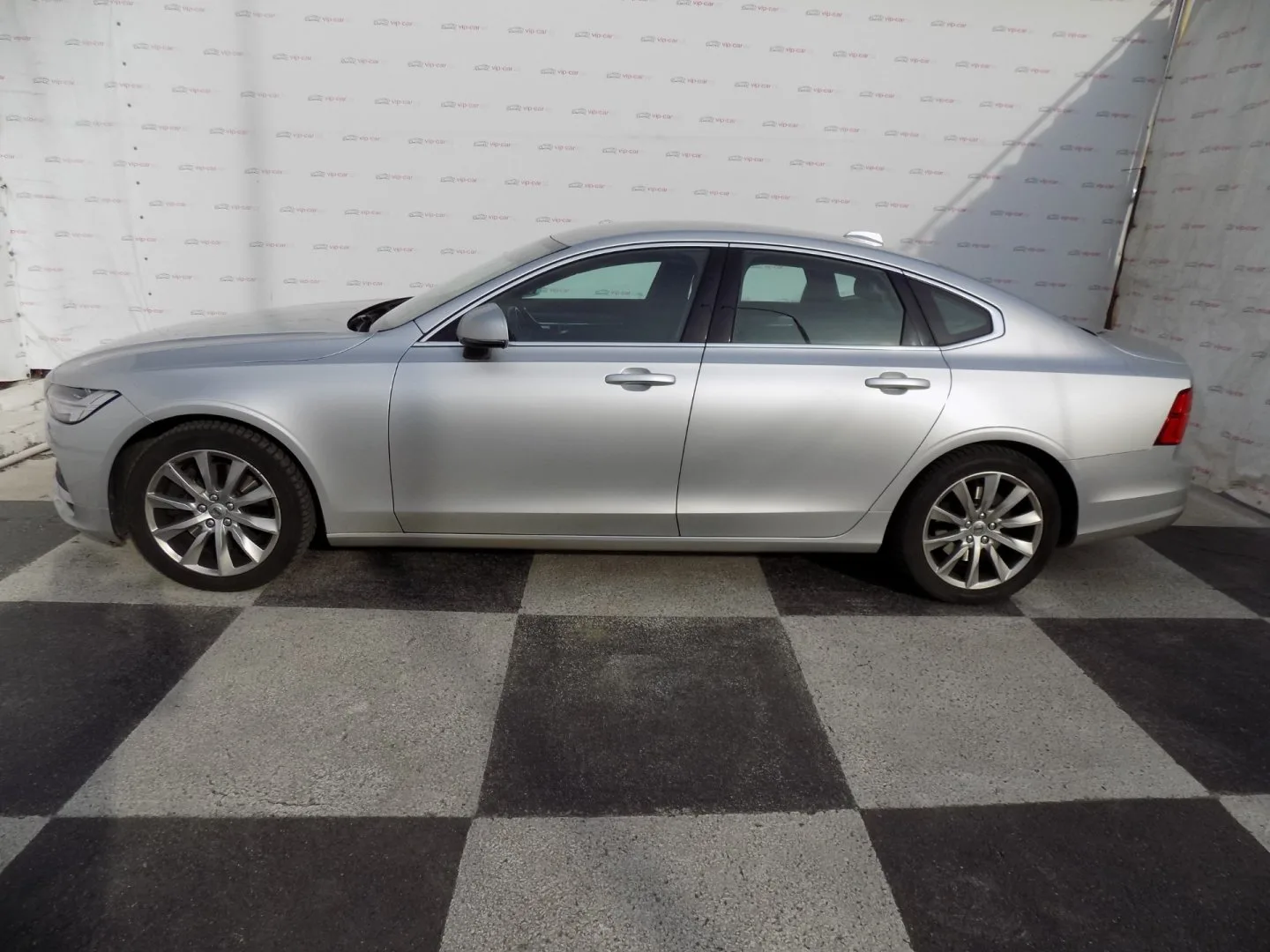 Volvo S90 - Náhled 2