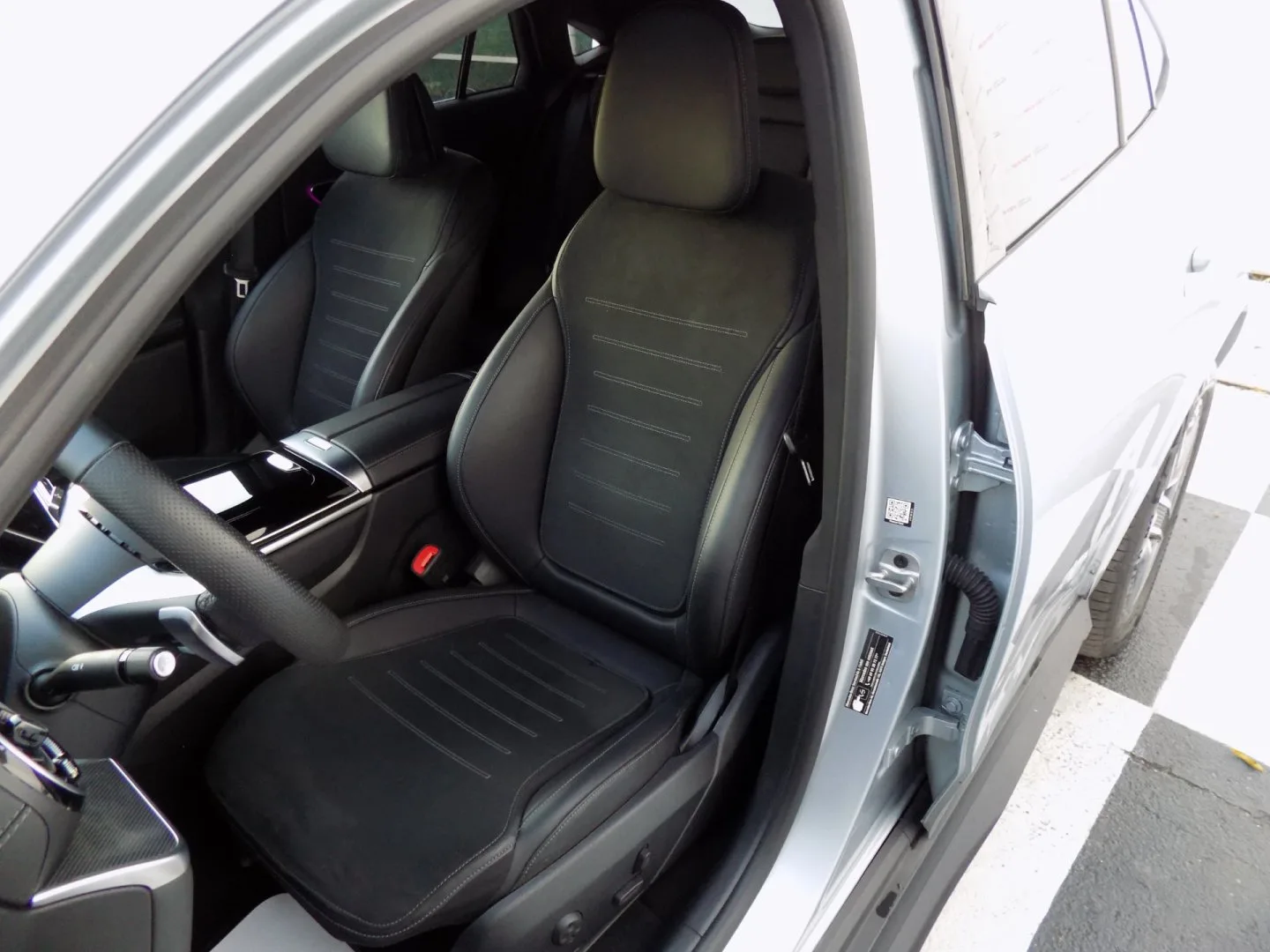 Mercedes-Benz GLC - Náhled 15