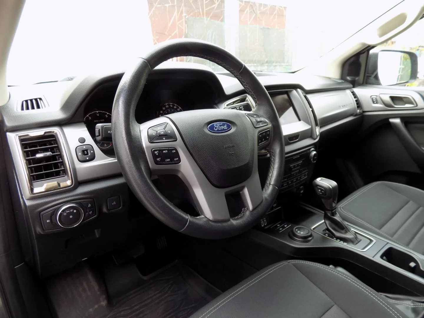 Ford Ranger - Náhled 12