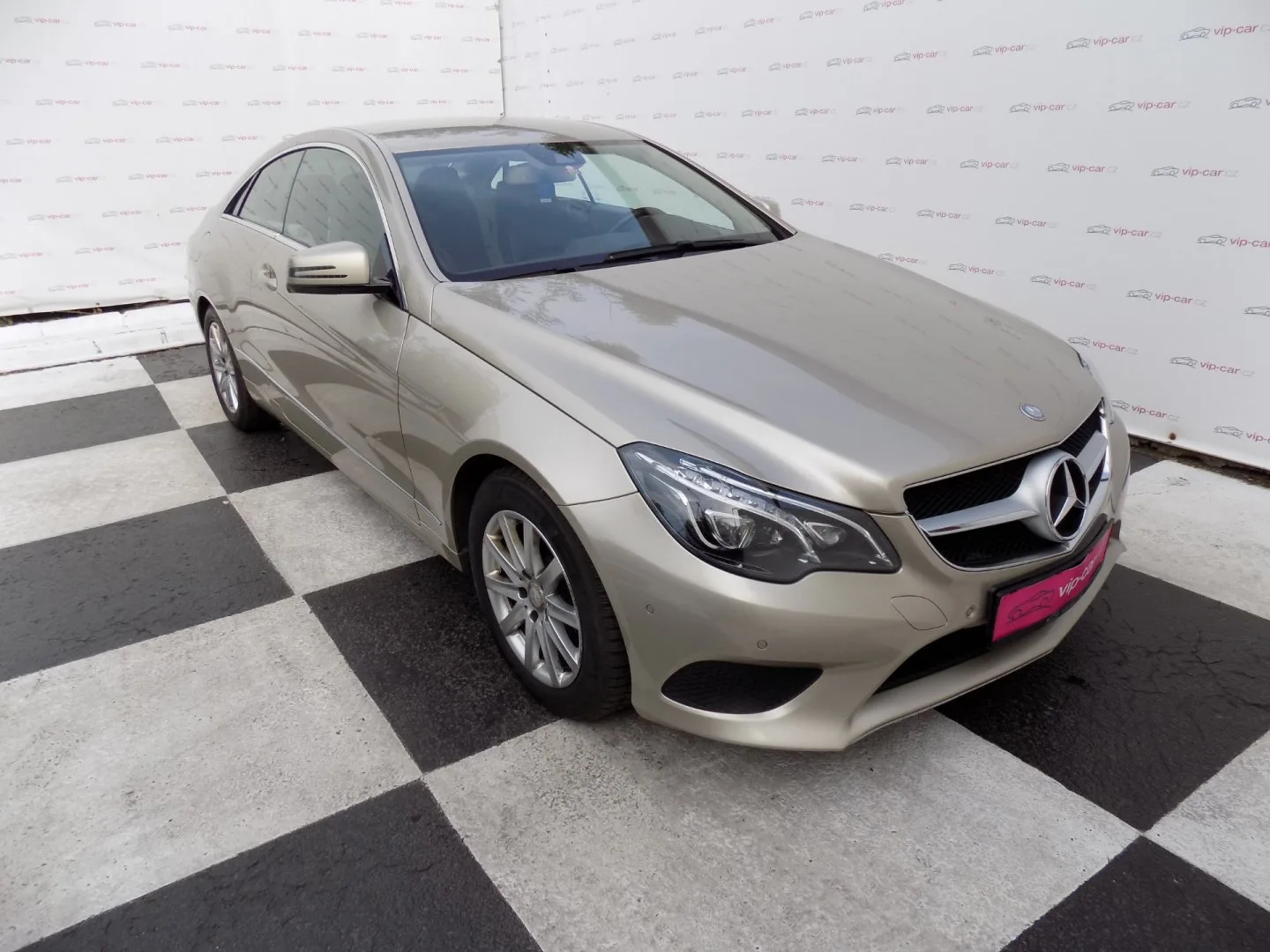 Mercedes-Benz Třídy E - Náhled 6