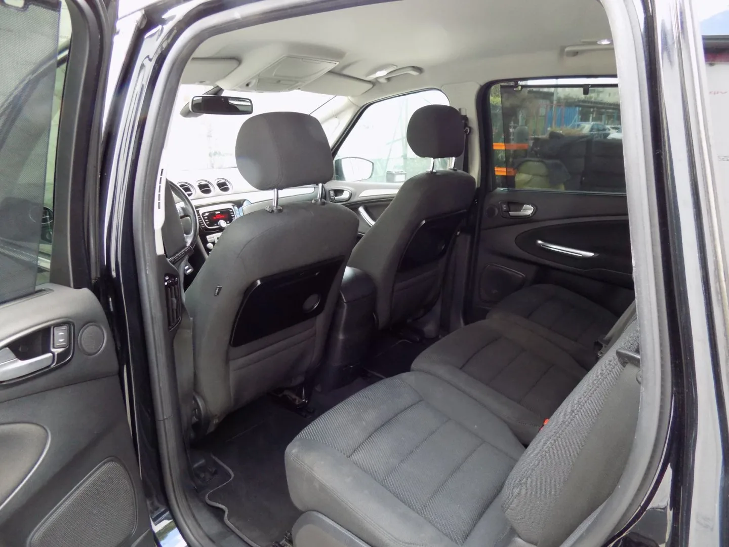 Ford S-MAX - Náhled 11