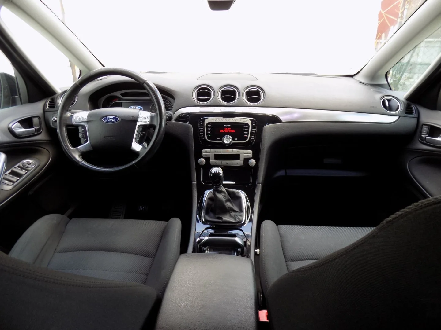 Ford S-MAX - Náhled 21