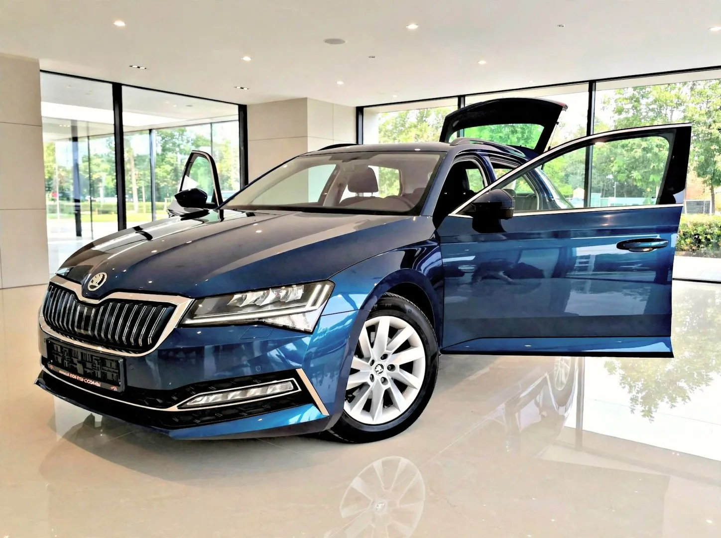 Škoda Superb – fotografie 1