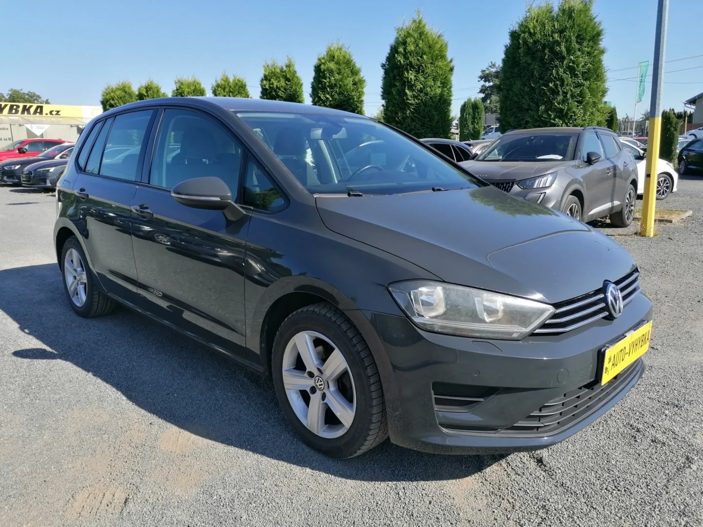 Volkswagen Golf Sportsvan – fotografie 3