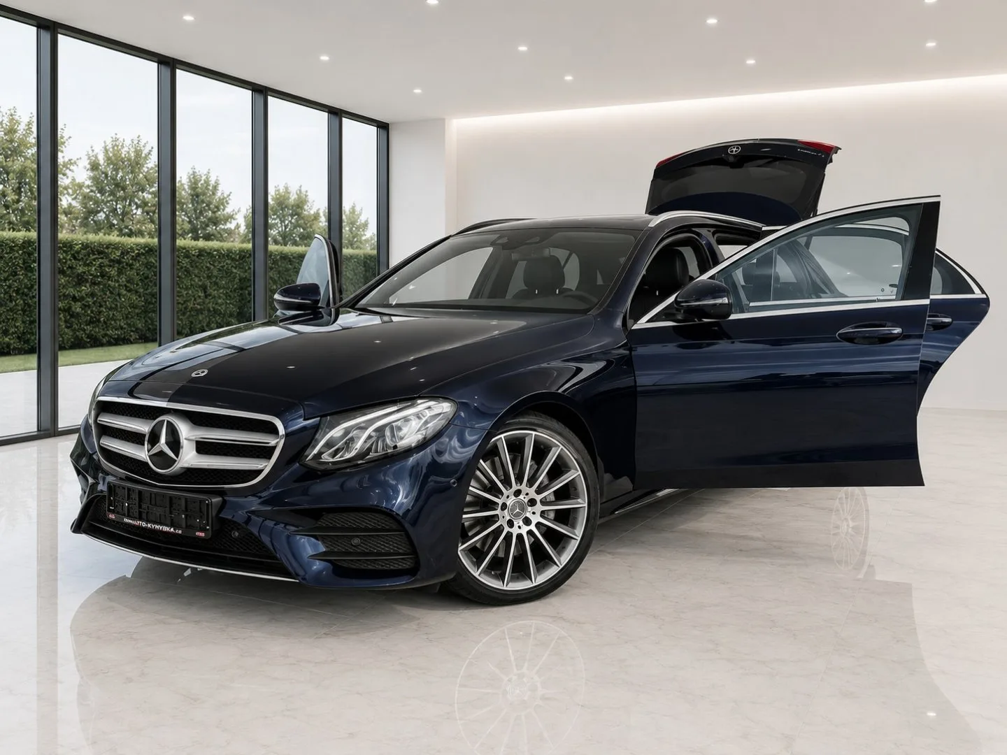 Mercedes-Benz Třídy E – fotografie 1