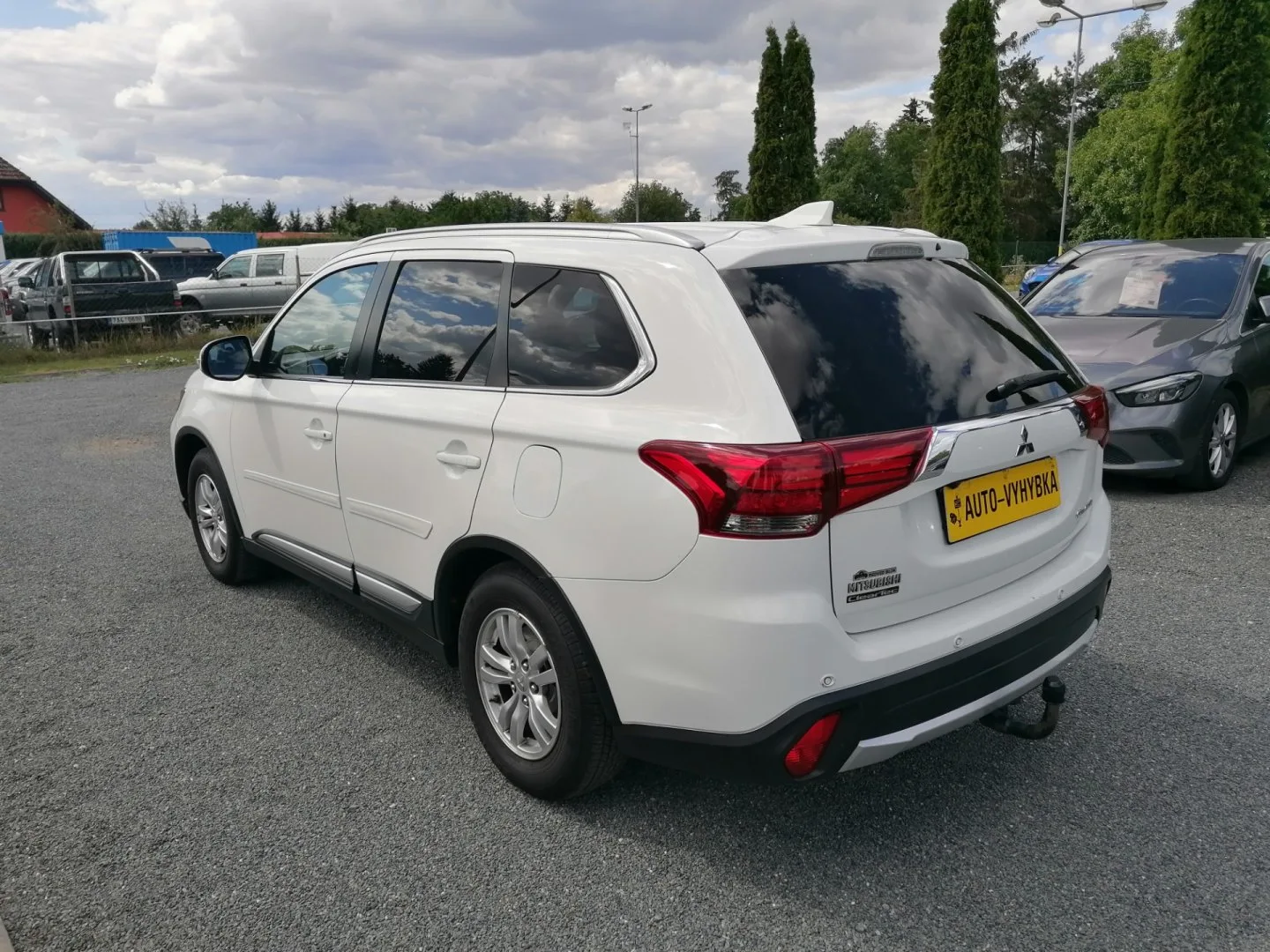 Mitsubishi Outlander – fotografie 5