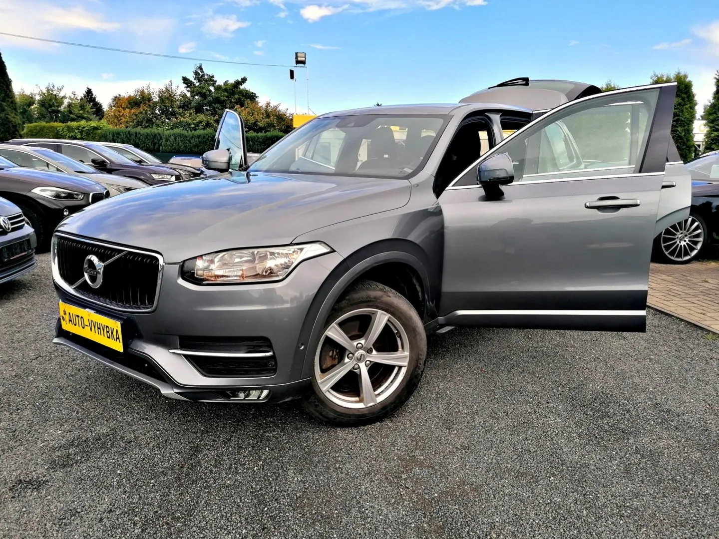 Volvo XC90 – fotografie 1