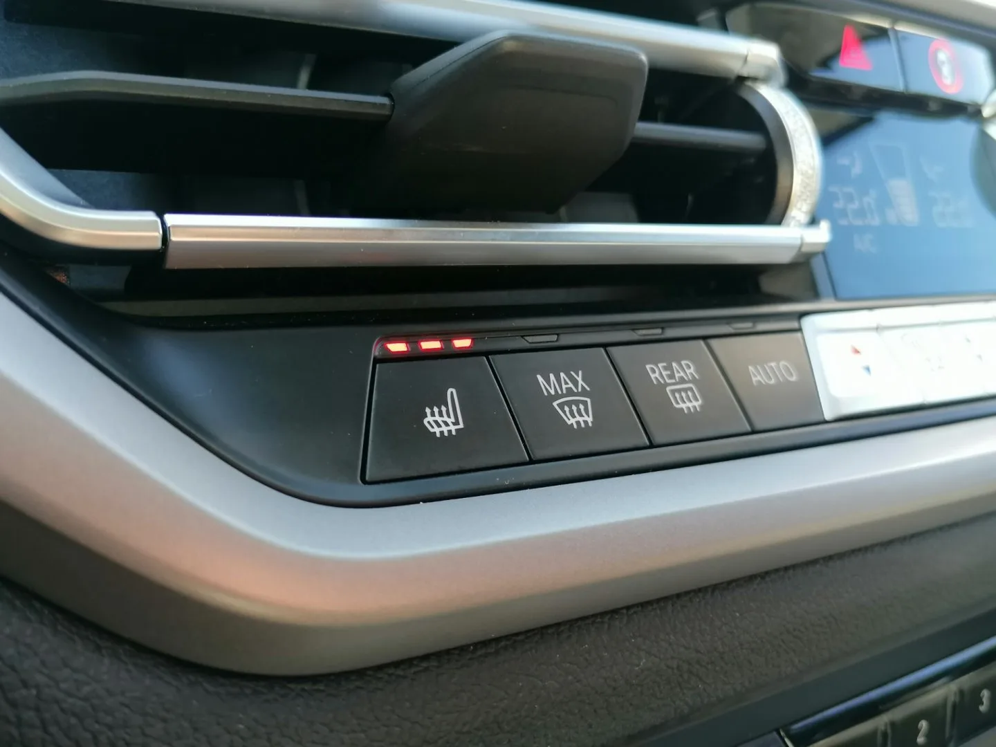 BMW Řada 3 - Náhled 15