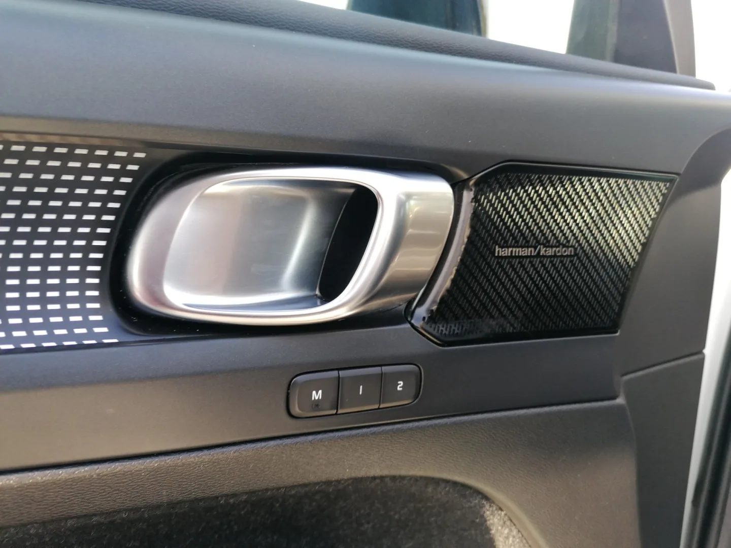 Volvo XC40 - Náhled 24